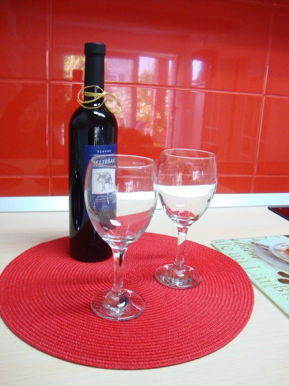Apartment Nela And Vito Σπλιτ Δωμάτιο φωτογραφία