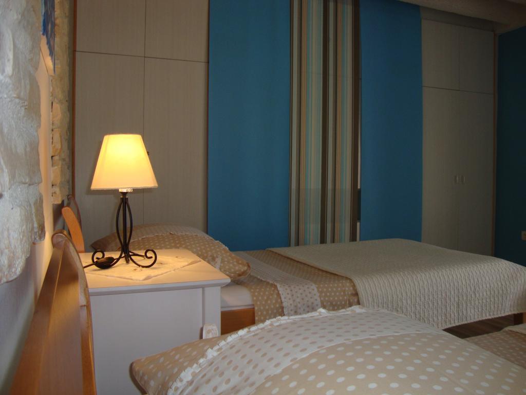 Apartment Nela And Vito Σπλιτ Εξωτερικό φωτογραφία